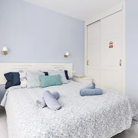 Home2book Charming Duplex, Terrace & Pool, Caleta 아파트 칼레타데푸스테