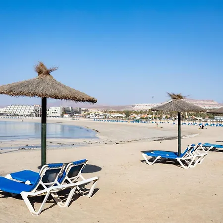 Home2book Charming Duplex, Terrace & Pool, Caleta アパート *