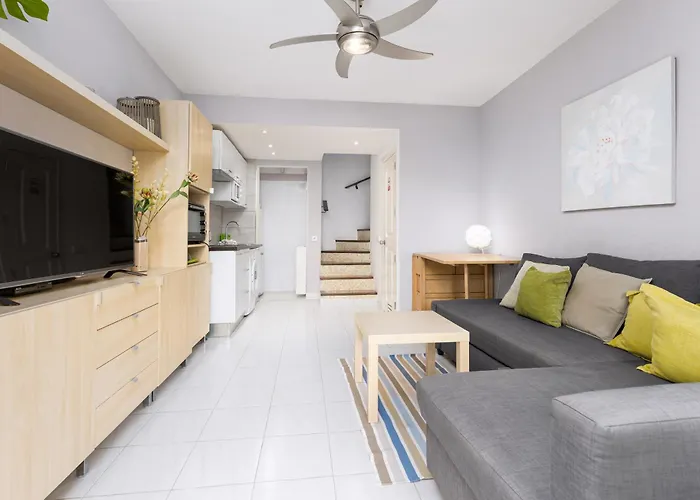 Apartman Home2book Charming Duplex, Terrace & Pool, Caleta *