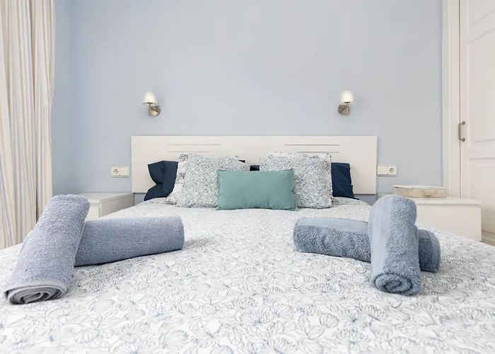 Home2book Charming Duplex, Terrace & Pool, Caleta Apartman